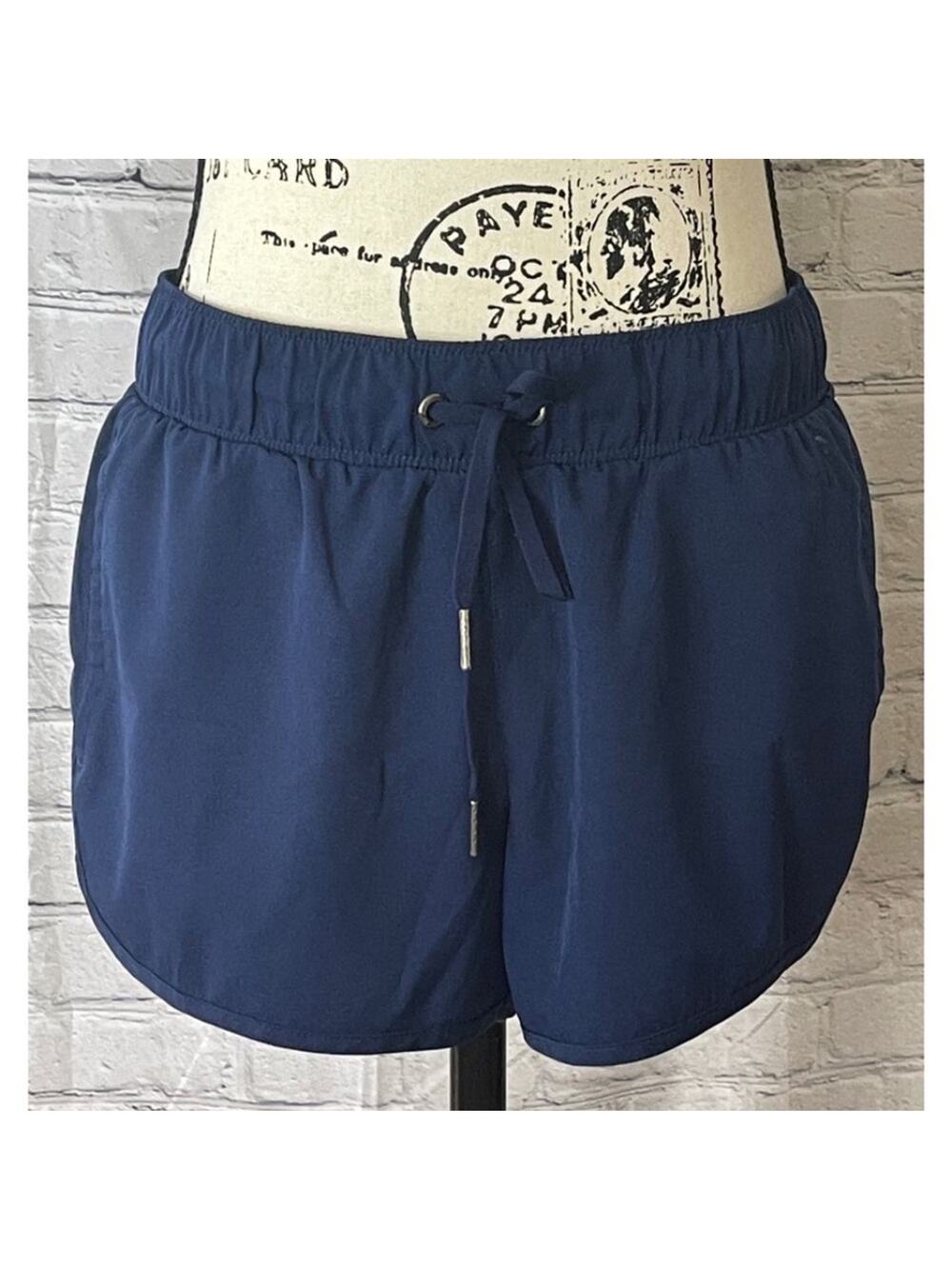 HEAD Women’s Dark Blue Running Shorts (Size M)